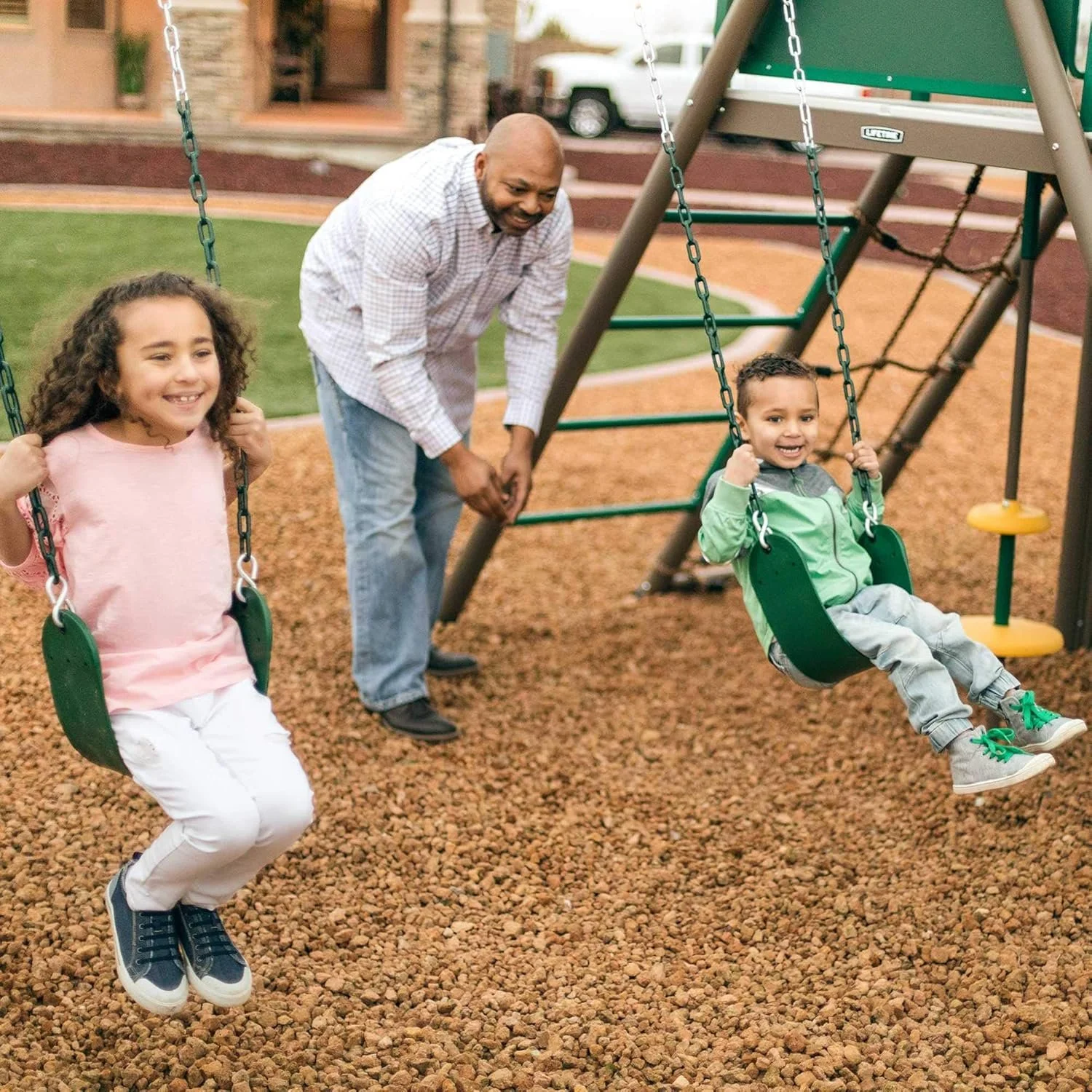Lifetime Big Stuff Swing Set Lifetime Big Stuff Swing Set