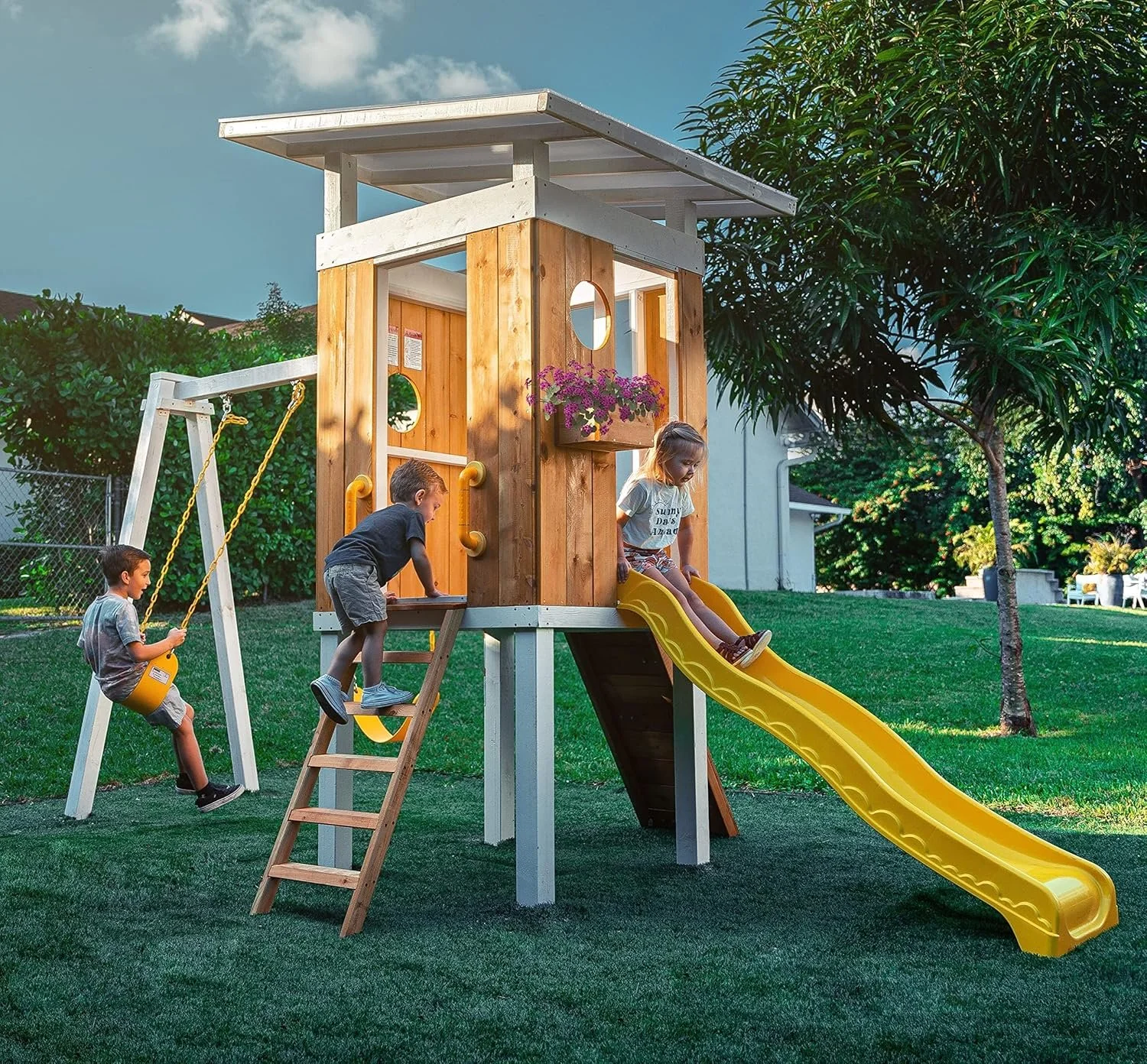 Avenlur Forest Modern Backyard Outdoor Swing Set Avenlur Forest Modern Backyard Outdoor Swing Set
