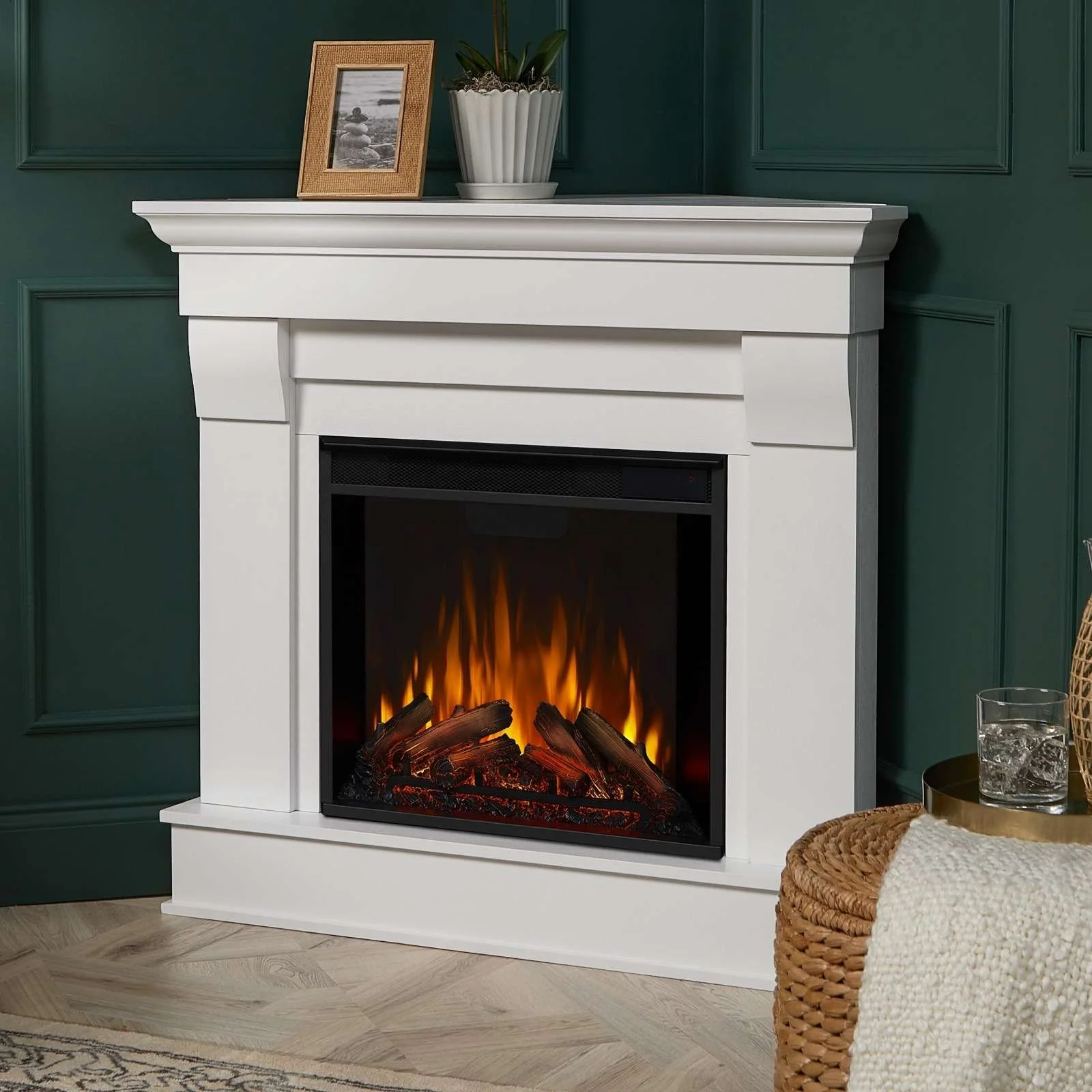 Real Flame Chateau Corner Electrics Fireplace. Real Flame Chateau Corner Electrics Fireplace.