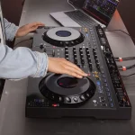Pioneer DJ AlphaTheta DDJ-GRV6 4-channel performances DJ controllers